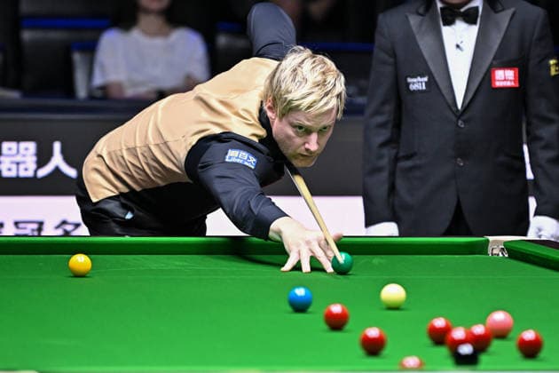 TAIYUAN, CHINA - AUGUST 14: Neil Robertson of Australia plays a shot in the Quarterfinal match against Mark Selby of England on day 7 of the 2026 World Snooker Tour China Open at Taiyuan Binhe Sports Center on August 14, 2026 in Taiyuan, Shanxi Province of China.  Copyright: xChinaxNewsxServicex 111660038269