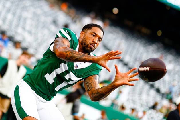 August 14, 2026: Before the game, New York Jets Wide Receiver Tim Patrick (17) warms up in a NFL, American Football Herren, USA preseason game at MetLife Stadium in East Rutherford, NJ. The Tampa Bay Buccaneers defeat the New York Jets 24-16. Cal Media East Rutherford USA - ZUMAc04_ 20260814_faf_c04_027 Copyright: xShaquanxWoodyx