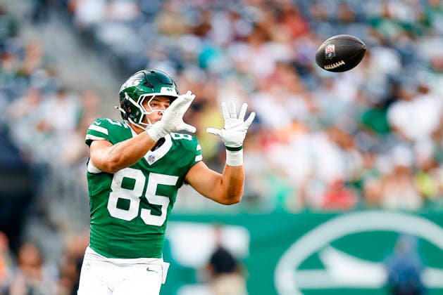 August 14, 2026: During the game, New York Jets tight end Mason Taylor (85) completes a catch in a NFL, American Football Herren, USA preseason game at MetLife Stadium in East Rutherford, NJ. The Tampa Bay Buccaneers defeat the New York Jets 24-16. Cal Media East Rutherford USA - ZUMAc04_ 20260814_faf_c04_069 Copyright: xShaquanxWoodyx