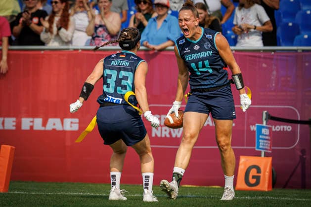 Quarter-final USA vs. Germany (GER), Day 3 Women at IFAF Flag Football Championships Düsseldorf 2026, 15.08.2026 Duesseldorf, Germany - Aug. 15, 2026: Zoe Kwandae Song (GER 82) during the Quarter-final match between USA vs. Germany (GER) on the third day of the Women IFAF Flag Football World Championships at the Bezirkssportanlage Duesseldorf Garath *** Quarterfinal: USA vs. Germany (GER), Day 3, Women s Division at the IFAF Flag Football Championships in Düsseldorf 2026, August 15, 2026, Düsseldorf, Germany. Zoe Kwandae Song (GER 82) during the quarterfinal match between the USA and Germany (GER) on the third day of the Women’s IFAF Flag Football World Championships at the Bezirkssportanlage Düsseldorf Garath Copyright: xBEAUTIFULxSPORTS B.Hoffmannx