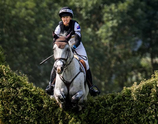 260815 Jonelle Price of New Zealand with horse Senor Crocodillo compete in the Eventing Cross-Country during day 5 of the 2026 FEI World Championships on August 15, 2026 in Aachen. Photo: Emma Wallskog BILDBYRAN kod EW EW0685 ridsport equestrian rid-vm 2026 2026 fei world championships bbeng ridsport-vm fälttävlan eventing terrängritt terräng *** August 15, 2026: Jonelle Price of New Zealand, riding Senor Crocodillo, competes in the Eventing Cross Country on Day 5 of the 2026 FEI World Championships on August 15, 2026 in Aachen. Photo by Emma Wallskog. BILDBYRAN code EW EW0685 equestrian sports riding 2026 World Championships 2026 FEI World Championships BBENG equestrian sports World Championships eventing cross-country  Copyright: EMMAxWALLSKOG BB260815EW034