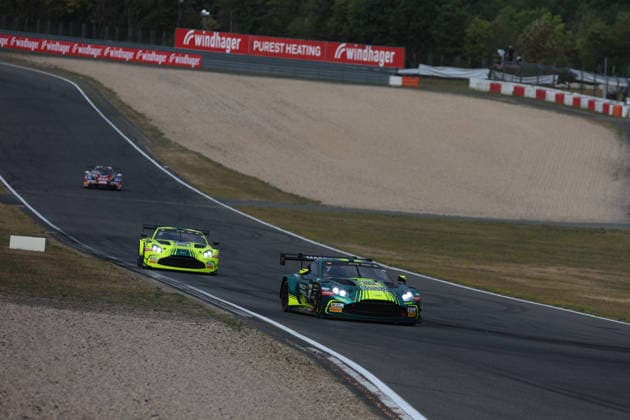 Nürburg, Deutschland 15.- 16. August 2026: DTM - 2026 - Nürburgring - Qualifying Samstag Im Bild: Nicki Thiim (DEN 7) vor Nicolas Baert (BEL 8) im Aston Martin von Comtoyou Nürburgring Rheinland-Pfalz *** Nürburg, Germany, August 15–16, 2026; 2026 DTM Nürburgring Qualifying, Saturday; Pictured: Nicki Thiim (DEN) in 7th place ahead of Nicolas Baert (BEL) in 8th place in the Comtoyou Aston Martin; Nürburgring, Rhineland-Palatinate Copyright: xFotostandx xFWMEDIAx