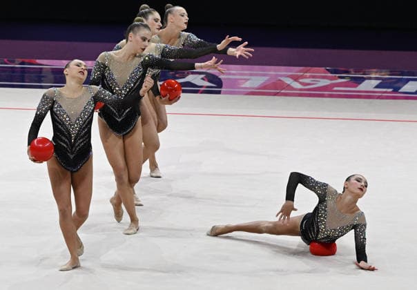 15.08.2026, xhbx, Rhythmische Sportgymnastik Weltmeisterschaft 2026, v.l. Team, Gruppe, Group, Mannschaft Italien, Italy Ball Frankfurt am Main *** August 15, 2026, xhbx, 2026 Rhythmic Gymnastics World Championships, from left: Team, Group, Italy, Ball, Frankfurt am Main