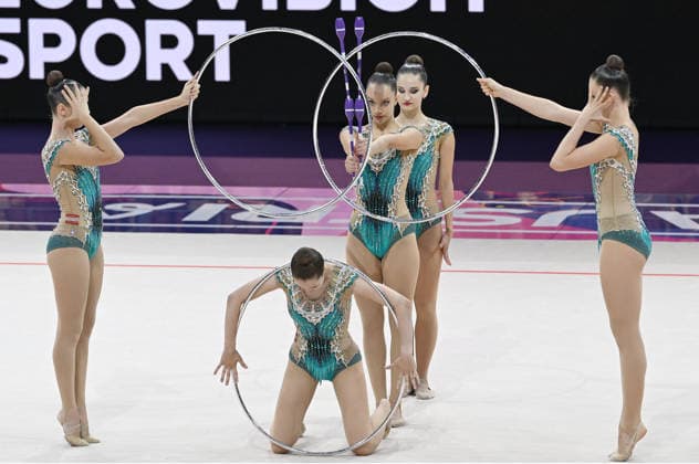 15.08.2026, xhbx, Rhythmische Sportgymnastik Weltmeisterschaft 2026, v.l. Team, Gruppe, Group, Mannschaft Österreich, Keulen, Reifen Frankfurt am Main *** August 15, 2026, xhbx, 2026 Rhythmic Gymnastics World Championships, from left: Team, Group, Austrian Team, Clubs, Hoop, Frankfurt am Main
