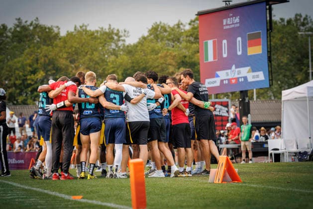 Quarter-final Italy (ITA) vs. Germany (GER), Day 3 Men at IFAF Flag Football Championships Düsseldorf 2026, 15.08.2026 Duesseldorf, Germany - Aug. 15, 2026: german team during the Quarter-final match between Italy (ITA) vs. Germany (GER) on the third day of the Men IFAF Flag Football World Championships at the Bezirkssportanlage Duesseldorf Garath *** Quarterfinal: Italy (ITA) vs. Germany (GER), Day 3, Men s Division at the IFAF Flag Football Championships in Düsseldorf 2026, August 15, 2026, Düsseldorf, Germany—The German team during the quarterfinal match between Italy (ITA) and Germany (GER) on the third day of the Men’s IFAF Flag Football World Championships at the Bezirkssportanlage Düsseldorf Garath Copyright: xBEAUTIFULxSPORTS B.Hoffmannx