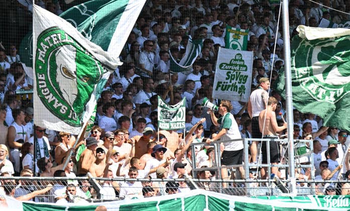 15.08.2026 - Fussball - Saison 2026 2027 - 2. Fussball - Bundesliga - 02. Spieltag: SpVgg Greuther Fürth ( Kleeblatt ) - 1. FC Nürnberg FCN ( Club ) Derby Frankenderby - Sportfoto Zink - xwoxzix - DFL regulations prohibit any use of photographs as image sequences and or quasi-video - only for editorial use - Greutherfürthfans Fans Fanblock Kleeblattfans *** August 15, 2026 Soccer Season 2026–2027, 2nd Matchday, 2. Bundesliga, SpVgg Greuther Fürth (Kleeblatt) vs. 1. FC Nürnberg (FCN), Club Derby, Franconian Derby, Sports Photo by Zink xwoxzix. DFL regulations prohibit any use of photographs as image sequences and or quasi-video; for editorial use only; Greuther Fürth fans; Fan block; Kleeblatt fans