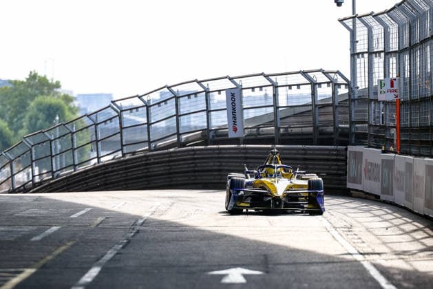 Zane Maloney (Lola Yamaha ABT Formula E Team, 22) zweites freies Training Free Practice 2, ABB FIA Formula E World Championship, WM, Weltmeisterschaft London e-Prix 2026, Vereinigtes Koenigreich, Saison 12 2025 26, Runde 16, 15.07.2026, ABB FIA Formula E World Championship, London e-Prix 2026, Vereinigtes Koenigreich, Saison 12 2025 26, Runde 16, 15.07.2026 London *** Zane Maloney, Lola Yamaha ABT Formula E Team, 22nd in Free Practice 2, ABB FIA Formula E World Championship, London e-Prix 2026, United Kingdom, Season 12 (2025–26), Round 16, July 15, 2026, ABB FIA Formula E World Championship, 2026 London ePrix, United Kingdom, Season 12 (2025–26), Round 16, July 15, 2026, London Copyright: xEibner-Pressefoto LauraxRoemerx EP_LRR