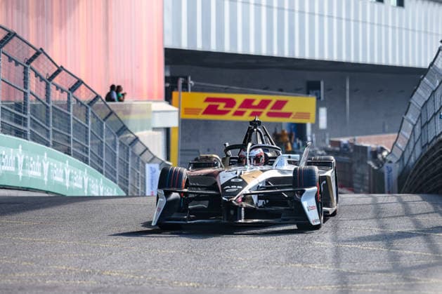Mitch Evans (Jaguar TCS Racing, 09) zweites freies Training Free Practice 2, ABB FIA Formula E World Championship, WM, Weltmeisterschaft London e-Prix 2026, Vereinigtes Koenigreich, Saison 12 2025 26, Runde 16, 15.07.2026, ABB FIA Formula E World Championship, London e-Prix 2026, Vereinigtes Koenigreich, Saison 12 2025 26, Runde 16, 15.07.2026 London *** Mitch Evans, Jaguar TCS Racing, 09, Second Free Practice (FP2), ABB FIA Formula E World Championship, London e-Prix 2026, United Kingdom, Season 12 (2025–26), Round 16, July 15, 2026, ABB FIA Formula E World Championship, 2026 London ePrix, United Kingdom, Season 12 (2025–26), Round 16, July 15, 2026, London Copyright: xEibner-Pressefoto LauraxRoemerx EP_LRR