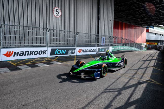 Joel Eriksson (Envision Racing, 14) zweites freies Training Free Practice 2, ABB FIA Formula E World Championship, WM, Weltmeisterschaft London e-Prix 2026, Vereinigtes Koenigreich, Saison 12 2025 26, Runde 16, 15.07.2026, ABB FIA Formula E World Championship, London e-Prix 2026, Vereinigtes Koenigreich, Saison 12 2025 26, Runde 16, 15.07.2026 London *** Joel Eriksson, Envision Racing, 14th in Free Practice 2, ABB FIA Formula E World Championship, London e-Prix 2026, United Kingdom, Season 12 (2025–26), Round 16, July 15, 2026, ABB FIA Formula E World Championship, 2026 London ePrix, United Kingdom, Season 12 (2025–26), Round 16, July 15, 2026, London Copyright: xEibner-Pressefoto LauraxRoemerx EP_LRR