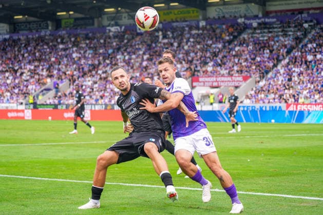 Patrick Kammerbauer (VfL Osnabrück, 31) , Deutschland: Fussball, 2. Bundesliga, Saison 2026 27, 2. Spieltag, 15.08.2026, VfL Osnabrück vs 1. FC Magdeburg, Stadion Bremer Brücke (Osnabrück, Niedersachsen) *** Patrick Kammerbauer, VfL Osnabrück, 31, German soccer, 2. Bundesliga, 2026–27 season, Matchday 2, August 15, 2026, VfL Osnabrück vs. 1. FC Magdeburg, Bremer Brücke Stadium, Osnabrück, Lower Saxony Copyright: xLeonxFrickx