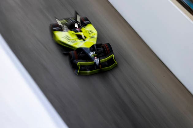 2026 FORMULA E LONDON ePRIX 27 DENNIS Jake (gbr), Andretti Formula E, Porsche 99X Electric, action during the London ePrix, 16th and 17th round of the 2025-26 ABB FIA Formula E World Championship, WM, Weltmeisterschaft on the ExCel London Circuit from August 14 to 16, 2026 in London, United Kingdom -  Copyright: xGREGORYxLENORMANDx