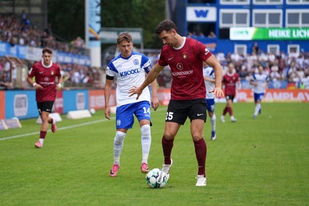 Deutschland: Fussball, 3. Liga, 2. Spieltag, Hänsch-Arena, SV Meppem vs. SG Sonnenhof-Großaspach: Thorben Deters (SV Meppen, 14) *** German Soccer, 3rd Division, Matchday 2, Hänsch Arena, SV Meppen vs. SG Sonnenhof Großaspach, Thorben Deters (SV Meppen), 14 Copyright: xMichelxWittex