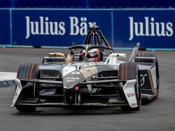 Mitch Evans driving for JAGUAR TCS RACING Formula E Team qualifies third for races 1 during the London E-Prix at the ExCel Centre, London Docklands, UK on 15 August 2026. Copyright: xPhilxHutchinsonx 45350043