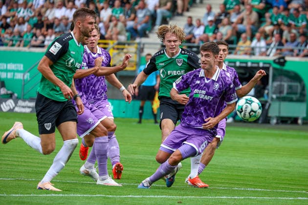 15.08.2026, xsscx, Fußball 3. Liga, Preußen Münster - FC Ingolstadt 04, 2. Spieltag, LVM-Preußenstadion, Saison 2026 2027: Die Mannschaft von Ryan Johansson (SC Preußen Münster 20) schießt das Tor zum 1:0 DFB regulations prohibit any use of photographs as image sequences and or quasi-video. Nordrhein-Westfalen Deutschland *** August 15, 2026, xsscx, Soccer 3rd Division, Preußen Münster vs. FC Ingolstadt 04, Matchday 2, LVM Preußenstadion, 2026–2027 Season: Ryan Johansson’s team, SC Preußen Münster 20, scores the 1–0 goal. DFB regulations prohibit any use of photographs as image sequences and or quasi-video. North Rhine-Westphalia, Germany