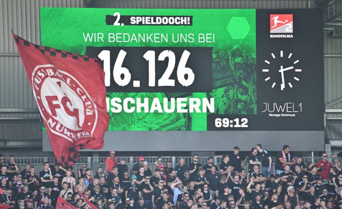 15.08.2026 - Fussball - Saison 2026 2027 - 2. Fussball - Bundesliga - 02. Spieltag: SpVgg Greuther Fürth ( Kleeblatt ) - 1. FC Nürnberg FCN ( Club ) Derby Frankenderby - Sportfoto Zink - xwoxzix - DFL regulations prohibit any use of photographs as image sequences and or quasi-video - only for editorial use - Zuschauerzahl auf Anzeigetafel *** August 15, 2026 Soccer Season 2026–2027 Matchday 2 Bundesliga 02 SpVgg Greuther Fürth Kleeblatt vs. 1. FC Nürnberg (FCN) Club Derby Franconian Derby Sports photo by Zink xwoxzix DFL regulations prohibit any use of photographs as image sequences and or quasi-video; for editorial use only. Attendance figure on the scoreboard