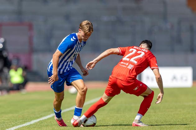 Regionalliga Nordost: FC Rot-Weiß Erfurt vs. 1. FC Magdeburg II; Erfurt; 15.08.2026 Cornelius Bräunling ( 29; 1. FC Magdeburg II) gegen Niclas Walther ( 22; FC Rot-Weiß Erfurt) Regionalliga Nordost: FC Rot-Weiß Erfurt vs. 1. FC Magdeburg II; Steigerwaldstadion Erfurt; 15.08.2026 *** Regionalliga Northeast FC Rot Weiß Erfurt vs. 1 FC Magdeburg II Erfurt, August 15, 2026 Cornelius Bräunling 29 (1 FC Magdeburg II) vs. Niclas Walther 22 (FC Rot Weiß Erfurt) Regionalliga Northeast FC Rot Weiß Erfurt vs. 1 FC Magdeburg II, Steigerwaldstadion, Erfurt, August 15, 2026 Copyright: xBEAUTIFULxSPORTS Duehringx
