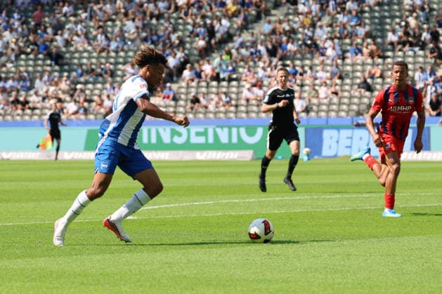 BERLIN, DEUTSCHLAND - AUGUST 15: goal, Oluwaseun Adewumin (Hertha BSC 19) is scoring the 4:1 goal, during the match in the 2. German Bundesliga: Hertha BSC - 1. FC Heidenheim at Olympiastadion Berlin on matchday 29 on August 15, 2026 in Berlin, Deutschland. DFB regulations prohibit any use of photographs as image sequences and or quasi video. Berlin Deutschland Copyright: xO.Frankex