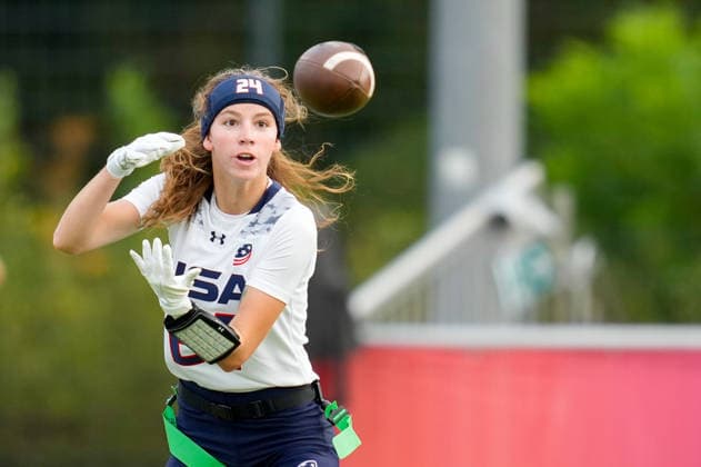 Kennedy Foster (USA) in action during the Women s 2026 IFAF Flag Football World Championships quarter-final match between USA v Germany at Flag Football Complex Dusseldorf-Garath on August 15, 2026 in Dusseldorf, Germany. (Photo by Alex Gottschalk DeFodi Images) - *** Kennedy Foster of the U.S. in action during the quarterfinal match of the 2026 IFAF Women’s Flag Football World Championships between the U.S. and Germany at the Flag Football Complex Düsseldorf-Garath on August 15, 2026, in Düsseldorf, Germany. Photo by Alex Gottschalk, DeFodi Images