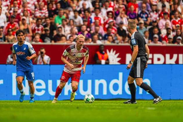Yasin Zor (TSG Hoffenheim II, 10), Jomaine Consbruch (Fortuna Düsseldorf, 14) am Ball, Martin Wilke (Schiedsrichter) Fortuna Duesseldorf vs. TSG Hoffenheim II, Fussball, 3.Liga, 02.Spieltag, Saison 2026 27, 15.08.2026, DFL REGULATIONS PROHIBIT ANY USE OF PHOTOGRAPHS AS IMAGE SEQUENCES AND OR QUASI-VIDEO, Fortuna Duesseldorf vs. TSG Hoffenheim II, Fussball, 3.Liga, 2.Spieltag, Saison 2026 27, 15.08.2026 Düsseldorf *** Yasin Zor, TSG Hoffenheim II, 10, Jomaine Consbruch, Fortuna Düsseldorf, 14, on the ball; Martin Wilke, referee, Fortuna Düsseldorf vs. TSG Hoffenheim II, soccer, 3. Liga, Matchday 2, 2026–27 season, August 15, 2026, DFL regulations prohibit any use of photographs as image sequences and or quasi-video. Fortuna Düsseldorf vs. TSG Hoffenheim II, soccer, 3. Liga, Matchday 2, 2026–27 Season, August 15, 2026, Düsseldorf Copyright: xEibner-Pressefoto LukasxBaldygax EP_LBA
