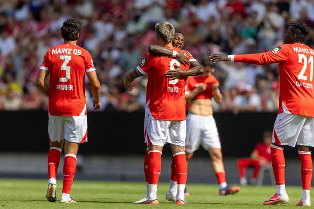 GER, Mainz, Fussball, Testspiel, FSV Mainz 05 vs. AFC Bournemouth im Bild v.l.: Sheraldo Becker (FSV Mainz 05 23), Phillip Tietz (FSV Mainz 05 09), Torjubel 15.08.2026, MEWA-Arena Mainz DFL DFB REGULATIONS PROHIBIT ANY USE OF PHOTOGRAPHS AS IMAGE SEQUENCES AND OR QUASI-VIDEO, *** GER, Mainz, Soccer, Friendly Match, FSV Mainz 05 vs. AFC Bournemouth (pictured, from left): Sheraldo Becker (FSV Mainz 05, 23), Phillip Tietz (FSV Mainz 05, 09), Goal Celebration (August 15, 2026), MEWA Arena Mainz DFL DFB REGULATIONS PROHIBIT ANY USE OF PHOTOGRAPHS AS IMAGE SEQUENCES AND OR QUASI-VIDEO, Copyright: HMBxMedia PaulxFritz