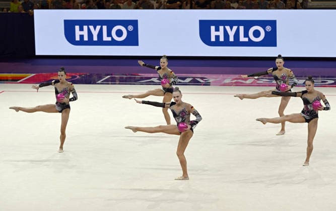 15.08.2026, xhbx, Rhythmische Sportgymnastik Weltmeisterschaft 2026, v.l. Team, Gruppe, Group, Mannschaft Deutschland, Germany (besteht aus: Alisa Datsenko, Anja Kosan, Alina Ott, Helena Ripken, Anna-Maria Shatokhin) Ballübung Frankfurt am Main *** August 15, 2026, xhbx, 2026 Rhythmic Gymnastics World Championships, v l Team, Group, Germany consists of Alisa Datsenko, Anja Kosan, Alina Ott, Helena Ripken, Anna Maria Shatokhin Ball routine Frankfurt am Main
