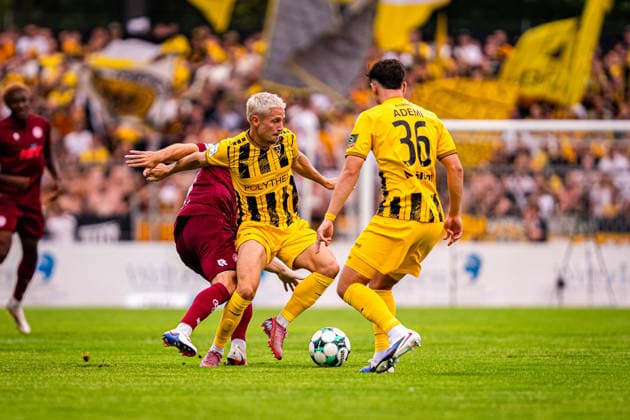 Lukas Scepanik (Alemannia Aachen, 07) im Duell mit seinem Gegenspieler SC Fortuna Koeln vs. Alemannia Aachen, Fussball, 3. Liga, 2. Spieltag, Saison 2026 2027, 15.08.2026 DFB REGULATIONS PROHIBIT ANY USE OF PHOTOGRAPHS AS IMAGE SEQUENCES AND OR QUASI-VIDEO SC Fortuna Koeln vs. Alemannia Aachen, Fussball, 3. Liga, 2. Spieltag, Saison 2026 2027, 15.08.2026 Koeln *** Lukas Scepanik of Alemannia Aachen, No. 7, in a duel with his opponent in the SC Fortuna Cologne vs. Alemannia Aachen match, soccer, 3rd Division, Matchday 2, 2026–2027 season, August 15, 2026 DFB regulations prohibit any use of photographs as image sequences and or quasi-video SC Fortuna Cologne vs. Alemannia Aachen, soccer, 3rd Division, Matchday 2, 2026–2027 season, August 15, 2026, Cologne Copyright: xEibner-Pressefoto J.xDerondeaux EP_JDU