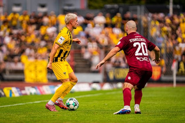 Lukas Scepanik (Alemannia Aachen, 07) gegen Adrian Stanilewicz (SC Fortuna Koeln, 20) SC Fortuna Koeln vs. Alemannia Aachen, Fussball, 3. Liga, 2. Spieltag, Saison 2026 2027, 15.08.2026 DFB REGULATIONS PROHIBIT ANY USE OF PHOTOGRAPHS AS IMAGE SEQUENCES AND OR QUASI-VIDEO SC Fortuna Koeln vs. Alemannia Aachen, Fussball, 3. Liga, 2. Spieltag, Saison 2026 2027, 15.08.2026 Koeln *** Lukas Scepanik, Alemannia Aachen, No. 07, vs. Adrian Stanilewicz, SC Fortuna Cologne, No. 20; SC Fortuna Cologne vs. Alemannia Aachen, soccer, 3rd Division, Matchday 2, 2026–2027 season, August 15, 2026 DFB regulations prohibit any use of photographs as image sequences and or quasi-video SC Fortuna Cologne vs. Alemannia Aachen, soccer, 3rd Division, Matchday 2, 2026–2027 Season, August 15, 2026, Cologne Copyright: xEibner-Pressefoto J.xDerondeaux EP_JDU
