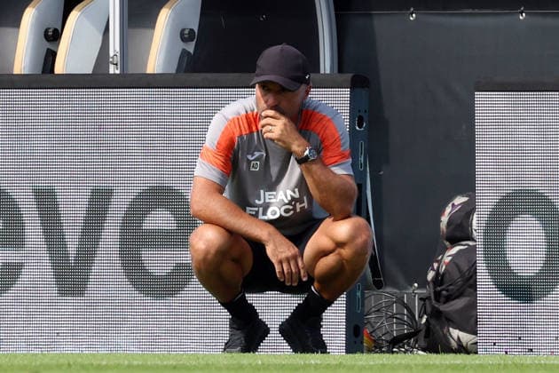 15.08.2026, xrekx, Fussball Testspiel, SV Elversberg - FC Lorient v.l. Alexandre Dujeux Trainer (FC Lorient) (DFL DFB REGULATIONS PROHIBIT ANY USE OF PHOTOGRAPHS as IMAGE SEQUENCES and or QUASI-VIDEO) Elversberg *** August 15, 2026, xrekx, Soccer Friendly Match, SV Elversberg vs. FC Lorient, Coach: Alexandre Dujeux, FC Lorient. DFL and DFB regulations prohibit any use of photographs as image sequences and or quasi-video. Elversberg