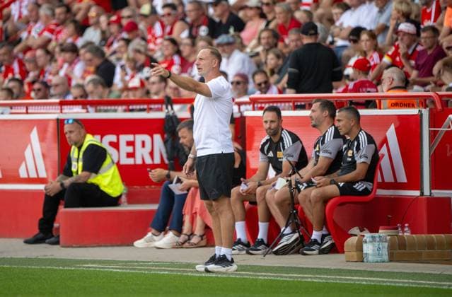 Fußball, Herren, Saison 2026 2027, Testspiel, 1. FC Union Berlin - Ipswich Town, v. l. Trainer Mauro Lustrinelli (1. FC Union Berlin), Co-Trainer Enrico Schirinzi (1. FC Union), Co-Trainer Michel Renggli (1. FC Union), Co-Trainer Sascha Stauch (1. FC Union), 15.08.2026, *** Soccer, Men s, 2026–2027 Season, Friendly Match, 1. FC Union Berlin vs. Ipswich Town, from left: Head Coach Mauro Lustrinelli (1. FC Union Berlin), Assistant Coach Enrico Schirinzi (1. FC Union), Assistant Coach Michel Renggli (1. FC Union), Assistant Coach Sascha Stauch (1. FC Union), August 15, 2026, Copyright: xMatthiasxKochx