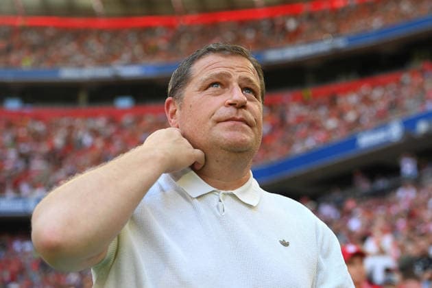 Max EBERL (Sportvorstand FC Bayern Muenchen), Einzelbild,angeschnittenes Einzelmotiv,Portraet,Portrait,Porträt. Fussball Telekom Cup FC Bayern Muenchen - RB Leipzig am 15.08.2025 , A L L I A N Z A R E N A. *** Max EBERL, Sporting Director of FC Bayern Munich, single image, cropped shot, portrait, soccer, Telekom Cup: FC Bayern Munich vs. RB Leipzig on August 15, 2025, ALLIANZ ARENA
