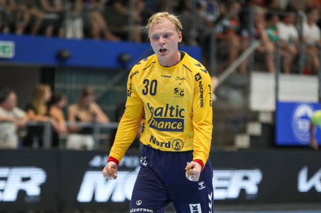 15.08.2026 ,xgox, Handball - Wartburg Cup SG Flensburg-Handewitt - TBV Lemgo-Lippe emspor, v.l. Simon Möller (Flensburg, 30) Jubelt ueber gehaltenen Ball, abgewehrt, gehalten, Torhueter Eisenach *** August 15, 2026, xgox, Handball Wartburg Cup: SG Flensburg Handewitt vs. TBV Lemgo Lippe emspor; from left: Simon Möller (Flensburg), 30, celebrating a save; blocked, saved; Eisenach goalkeeper