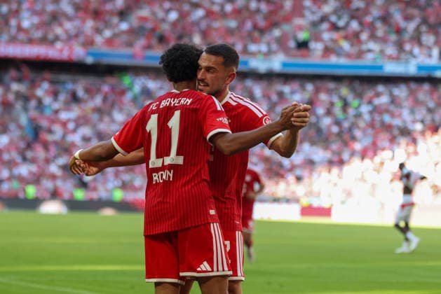 Tor zum 2:1 durch Nathaniel Brown (FC Bayern Muenchen, 11), mit Arijon Ibrahimovic (FC Bayern Muenchen, 22), GER, FC Bayern Muenchen vs. RB Leipzig, Fussball, Telekom Cup, Testspiel, Saison 2026 2027, 15.08.2026, GER, FC Bayern Muenchen vs. RB Leipzig, Fussball, Telekom Cup, Testspiel, Saison 2026 2027, 15.08.2026 Muenchen *** Goal to make it 2–1 by Nathaniel Brown (FC Bayern Munich, 11), assisted by Arijon Ibrahimovic (FC Bayern Munich, 22), GER, FC Bayern Munich vs. RB Leipzig, Soccer, Telekom Cup, Friendly, 2026–2027 Season, August 15, 2026, GER, FC Bayern Munich vs. RB Leipzig, soccer, Telekom Cup, friendly match, 2026–2027 season, August 15, 2026, Munich Copyright: xEibner-Pressefoto JennixMaulx EP_JML