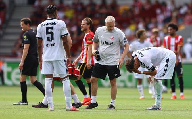 Robin Koch of Eintracht Frankfurt reacts Brentford v Eintracht Frankfurt, Pre Season Friendly, Football, Gtech Community Stadium, London, UK - 15 Aug 2026London Gtech Community Stadium United Kingdom EDITORIAL USE ONLY No use with unauthorised audio, video, data, fixture lists, club league logos or live services. Online in-match use limited to 120 images, no video emulation. No use in betting, games or single club league player publications.  Copyright: xMichaelxZemanek Shutterstockx 17070130x