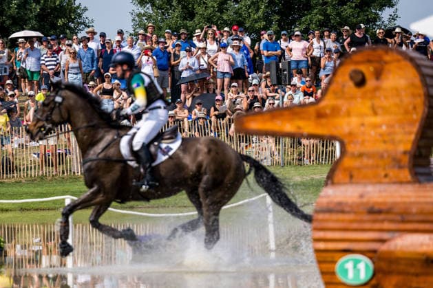 260815 Spectators in the stands during the Eventing Cross-Country during day 5 of the 2026 FEI World Championships on August 15, 2026 in Aachen. Photo: Emma Wallskog BILDBYRAN kod EW EW0685 ridsport equestrian rid-vm 2026 2026 fei world championships bbeng ridsport-vm fälttävlan eventing terrängritt terräng publik *** August 15, 2026: Spectators in the stands during the Eventing Cross Country on Day 5 of the 2026 FEI World Championships, 2026 in Aachen. Photo by Emma Wallskog. BILDBYRAN code EW EW0685 equestrian sports riding 2026 World Championships 2026 FEI World Championships bbeng equestrian sports World Championships eventing cross-country riding cross-country spectators  Copyright: EMMAxWALLSKOG BB260815EW083
