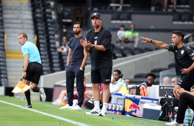 15.08.26 Fulham FC - VfB Stuttgart England, London, 15.08.2026, Fussball, Bundesliga, Saison 2026 2027, Testspiel, Fulham FC - VfB Stuttgart: Sebastian Hoeneß (Trainer VfB Stuttgart). *** August 15, 2026: Fulham FC vs. VfB Stuttgart, England, London, August 15, 2026, Soccer, Bundesliga, 2026–2027 Season, Friendly Match, Fulham FC vs. VfB Stuttgart, Sebastian Hoeneß, Coach of VfB Stuttgart