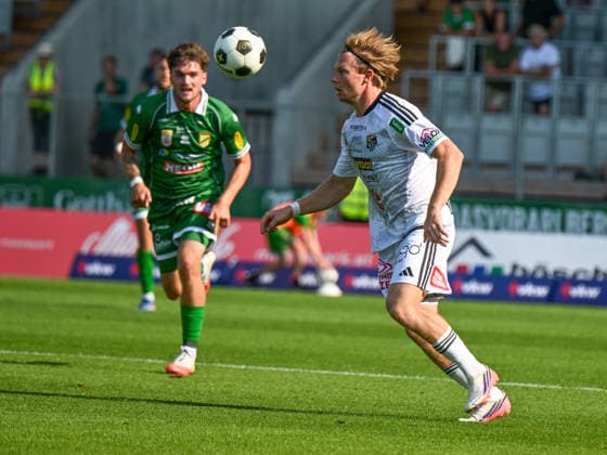 SOCCER - BL, A.Lustenau vs WAC LUSTENAU,AUSTRIA,15.AUG.26 - SOCCER - ADMIRAL Bundesliga, SC Austria Lustenau vs Wolfsberger AC. Image shows Dominik Weixelbraun (A.Lustenau) and Aaron Sky Schwarz (WAC).  GEPAxpictures xOliverxLerch