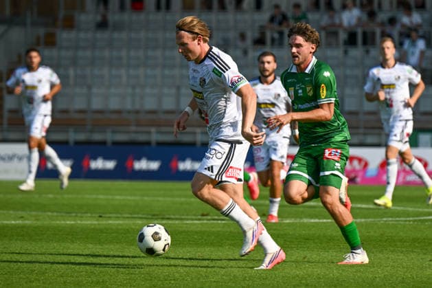 SOCCER - BL, A.Lustenau vs WAC LUSTENAU,AUSTRIA,15.AUG.26 - SOCCER - ADMIRAL Bundesliga, SC Austria Lustenau vs Wolfsberger AC. Image shows Aaron Sky Schwarz (WAC) and Dominik Weixelbraun (A.Lustenau).  GEPAxpictures xOliverxLerch
