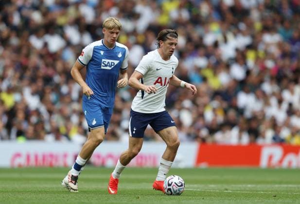 Pre Season Friendly - Tottenham Hotspur v TSG 1899 Hoffenheim LONDON, ENGLAND, AUGUST 15: Conor Gallagher of Tottenham Hotspur during the Pre Season Friendly match between Tottenham Hotspur v TSG 1899 Hoffenheim at Tottenham Hotspur Stadium, London on 15 August. (Photo by Daniel Weir) London Tottenham Hotspur Stadium United Kingdom Copyright: xDanielxWeir SportsxPressxPhotox Sportspressphoto_SPR207059