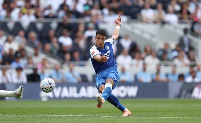 Pre Season Friendly - Tottenham Hotspur v TSG 1899 Hoffenheim LONDON, ENGLAND, AUGUST 15: Adam Daghim of TSG 1899 Hoffenheim has a shot on goal during the Pre Season Friendly match between Tottenham Hotspur v TSG 1899 Hoffenheim at Tottenham Hotspur Stadium, London on 15 August. (Photo by Daniel Weir) London Tottenham Hotspur Stadium United Kingdom Copyright: xDanielxWeir SportsxPressxPhotox Sportspressphoto_SPR207069