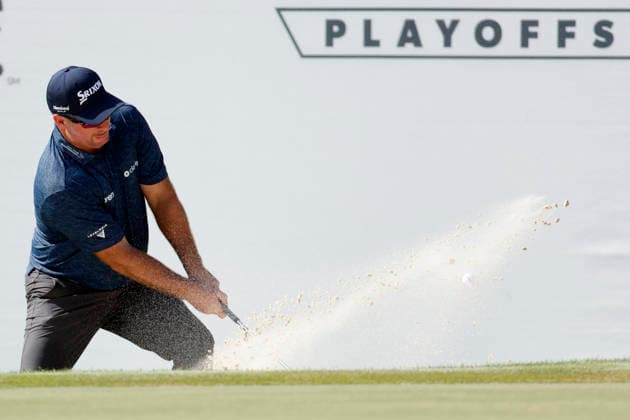 MEMPHIS, TN - AUGUST 15: Ryan Fox of New Zealand hits from the bunker on No. 17 during the third round of the FedEx St. Jude Championship, August 15, 2026, at TPC Southwind in Memphis, Tennessee. (Photo by Matthew Maxey Icon Sportswire) GOLF: AUG 15 PGA, Golf Herren FedEx St. Jude Championship EDITORIAL USE ONLY Icon260815011