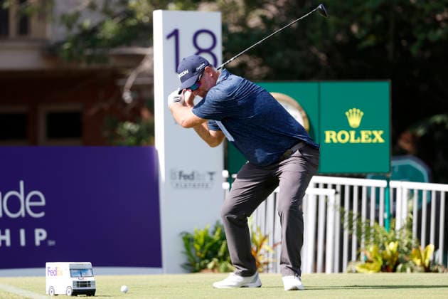 MEMPHIS, TN - AUGUST 15: Ryan Fox of New Zealand hits his tee shot on No. 18 during the third round of the FedEx St. Jude Championship, August 15, 2026, at TPC Southwind in Memphis, Tennessee. (Photo by Matthew Maxey Icon Sportswire) GOLF: AUG 15 PGA, Golf Herren FedEx St. Jude Championship EDITORIAL USE ONLY Icon260815013
