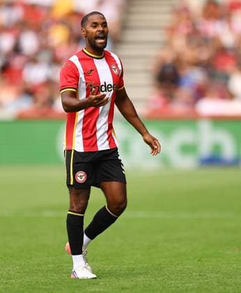 Rico Henry of Brentford Brentford v Eintracht Frankfurt, Pre Season Friendly, Football, Gtech Community Stadium, London, UK - 15 Aug 2026London Gtech Community Stadium United Kingdom EDITORIAL USE ONLY No use with unauthorised audio, video, data, fixture lists, club league logos or live services. Online in-match use limited to 120 images, no video emulation. No use in betting, games or single club league player publications.  Copyright: xMichaelxZemanek Shutterstockx 17070130bc