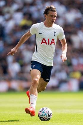 Conor Gallagher of Tottenham Hotspur in action Tottenham Hotspur vs Hoffenheim, Club Friendlies, Tottenham Hotspur Stadium, London, UK - 15 Aug 2026London Tottenham Hotspur Stadium United Kingdom  Copyright: xWiredxPhotos Shutterstockx 17084203ct