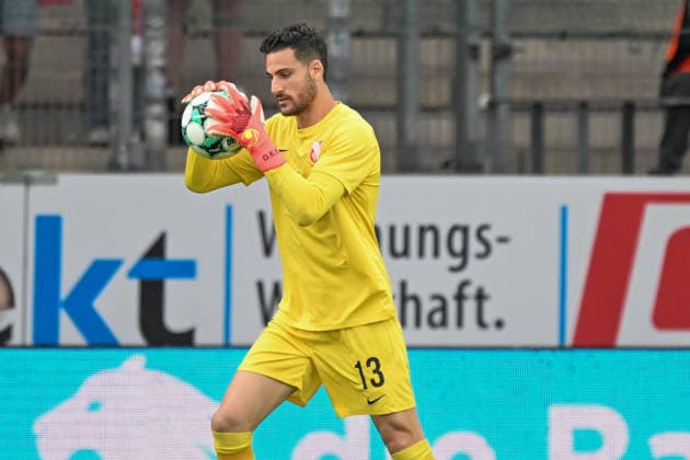 Omer Hanin (Havelse 13) Aktion . Einzelbild . Freisteller . 15.08.2026 ¢ Fussball ¢ Rot-Weiss Essen vs TSV Havelse, Stadion Essen, Essen, DFB DFL REGULATIONS PROHIBIT ANY USE OF PHOTOGRAPHS AS IMAGE SEQUENCES AND OR QUASI-VIDEO NRW Germany *** Omer Hanin Havelse 13 Action Single Frame Cutout 15 08 2026 ¢ Soccer ¢ Rot Weiss Essen vs. TSV Havelse, Essen Stadium, Essen, DFB and DFL regulations prohibit any use of photographs as image sequences and or quasi-video. NRW, Germany Copyright: xpepphotox xHorstxMauelshagenx pep00321, pep_20260815_hm_397456