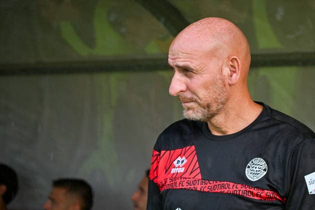 SOCCER - Coppa Italia - US Catanzaro vs. FC Sudtirol Photo by IPA ABACAPRESS.COM87508649 - CATANZARO, ITALY - AUGUST 15: Davide Possanzini during the Coppa Italia Frecciarossa Round of 64 match between US Catanzaro and FC Sudtirol at Nicola Ceravolo Stadium on August 15, 2026, in Catanzaro, Italy. Catanzaro Italy  Copyright: xIPAxSport ABACAx