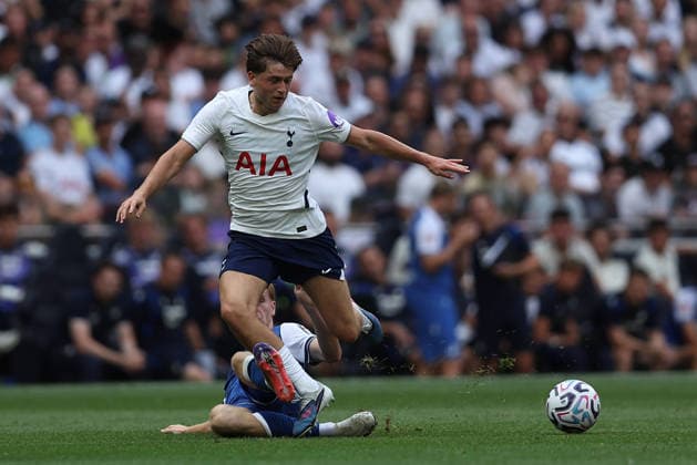 RECORD DATE NOT STATED 15th August 2026; Tottenham Hotspur Stadium, London, England; Friendly Football, Tottenham Hotspur versus TSG Hoffenheim; Mikey Moore of Tottenham Hotspur is tackled by Mats Rots of TSG Hoffenheim KatiexChan