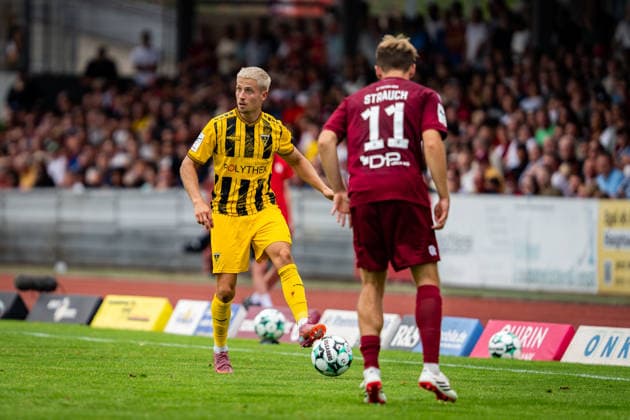 Lukas Scepanik (Alemannia Aachen, 07) vor Georg Strauch (SC Fortuna Koeln, 11) SC Fortuna Koeln vs. Alemannia Aachen, Fussball, 3. Liga, 2. Spieltag, Saison 2026 2027, 15.08.2026 DFB REGULATIONS PROHIBIT ANY USE OF PHOTOGRAPHS AS IMAGE SEQUENCES AND OR QUASI-VIDEO SC Fortuna Koeln vs. Alemannia Aachen, Fussball, 3. Liga, 2. Spieltag, Saison 2026 2027, 15.08.2026 Koeln *** Lukas Scepanik, Alemannia Aachen, 07, in front of Georg Strauch, SC Fortuna Cologne, 11; SC Fortuna Cologne vs. Alemannia Aachen, soccer, 3rd Division, Matchday 2, 2026–2027 season, August 15, 2026 DFB regulations prohibit any use of photographs as image sequences and or quasi-video SC Fortuna Cologne vs. Alemannia Aachen, soccer, 3rd Division, Matchday 2, 2026–2027 Season, August 15, 2026, Cologne Copyright: xEibner-Pressefoto J.xDerondeaux EP_JDU