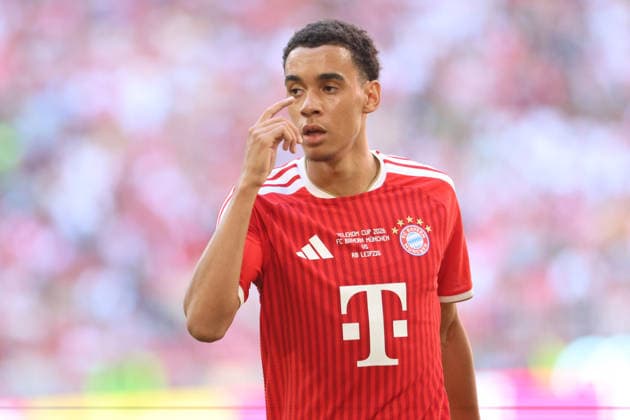 10 Jamal Musiala (FCB) Portraet, Portrait, Fussball Telekom Cup FC Bayern München - RB Leipzig 15.08.2026 Allianz Arena FOTO: Mladen Lackovic LakoPress *** 10 Jamal Musiala FCB Portrait, Soccer Telekom Cup FC Bayern Munich RB Leipzig August 15, 2026 Allianz Arena PHOTO Mladen Lackovic LakoPress