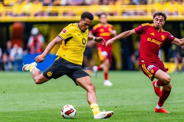 Testspiel, Bundesliga Serie A, Borussia Dortmund vs. AS Rom, 15.08.2026 im Signal Iduna Park Felix Nmecha *** Friendly Match, Bundesliga Serie A, Borussia Dortmund vs. AS Roma, August 15, 2026, at Signal Iduna Park, Felix Nmecha Copyright: xBahhoxKarax