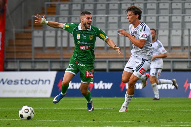SOCCER - BL, A.Lustenau vs WAC LUSTENAU,AUSTRIA,15.AUG.26 - SOCCER - ADMIRAL Bundesliga, SC Austria Lustenau vs Wolfsberger AC. Image shows Antonio Verinac (A.Lustenau) and Matteo Kitz (WAC).  GEPAxpictures xOliverxLerch